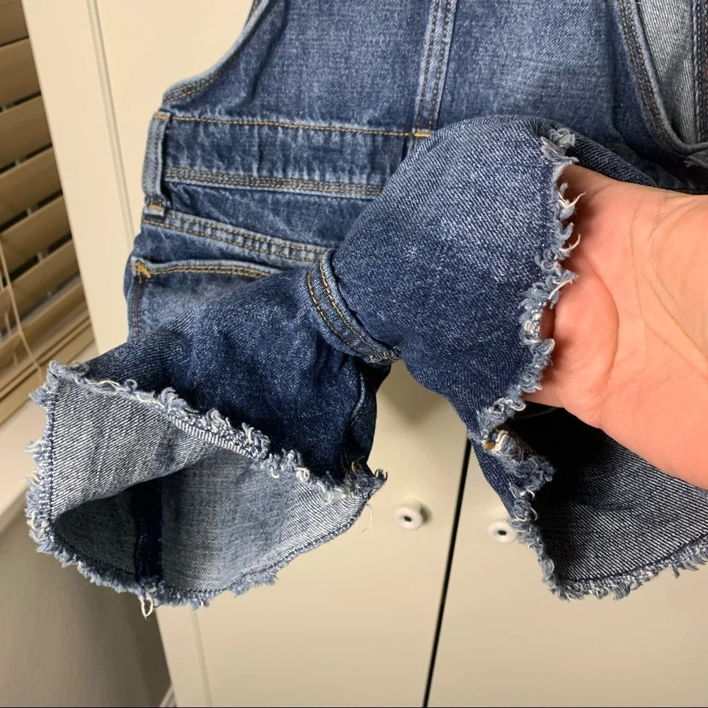 Girl’s Old Navy Denim Shortalls